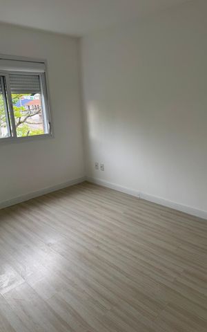 Apartamento à venda com 80m², 3 quartos e 2 vagas Apartamento à venda com 80m², 3 quartos e 2 vagasQuarto