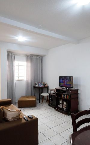 Casa à venda com 180m², 7 quartos e 2 vagas Casa à venda com 180m², 7 quartos e 2 vagasSala casa 2