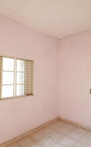 Casa à venda com 180m², 7 quartos e 2 vagas Casa à venda com 180m², 7 quartos e 2 vagasSala casa 3