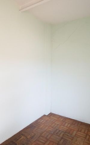 Casa à venda com 180m², 7 quartos e 2 vagas Casa à venda com 180m², 7 quartos e 2 vagasQuarto casa 3