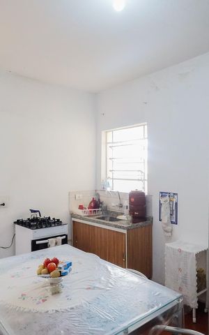 Casa à venda com 180m², 7 quartos e 2 vagas Casa à venda com 180m², 7 quartos e 2 vagasCozinha casa 2