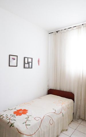 Casa à venda com 180m², 7 quartos e 2 vagas Casa à venda com 180m², 7 quartos e 2 vagasQuarto 2 casa 2