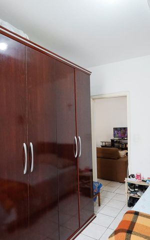 Casa à venda com 180m², 7 quartos e 2 vagas Casa à venda com 180m², 7 quartos e 2 vagasQuarto 1 casa 2