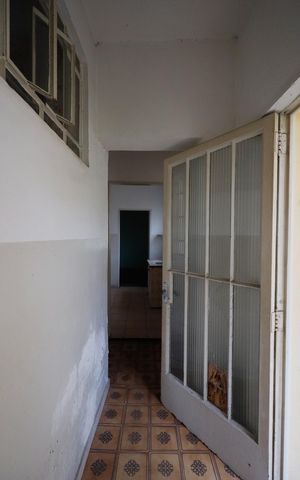 Casa à venda com 180m², 7 quartos e 2 vagas