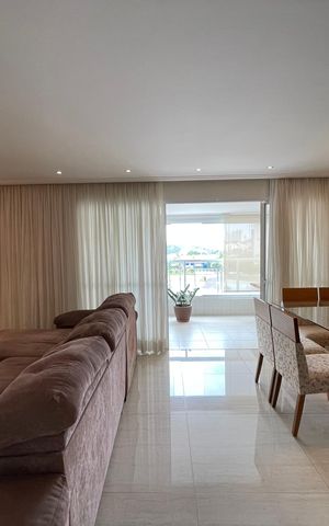 Apartamento à venda com 149m², 3 quartos e 2 vagas Apartamento à venda com 149m², 3 quartos e 2 vagasSala