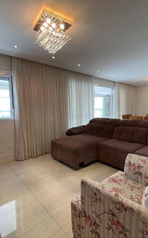 Apartamento à venda com 149m², 3 quartos e 2 vagas Apartamento à venda com 149m², 3 quartos e 2 vagasSala