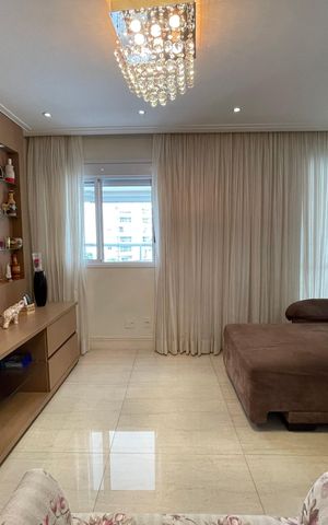 Apartamento à venda com 149m², 3 quartos e 2 vagas Apartamento à venda com 149m², 3 quartos e 2 vagasSala