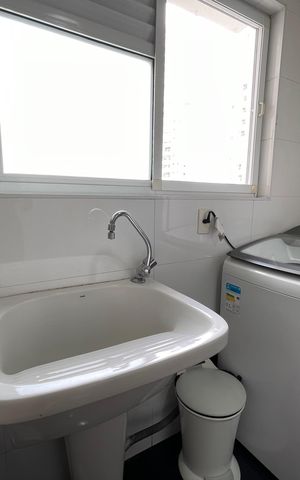 Apartamento à venda com 149m², 3 quartos e 2 vagas Apartamento à venda com 149m², 3 quartos e 2 vagasÁrea de Serviço