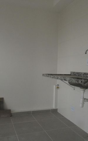 Apartamento à venda com 42m², 1 quarto e 1 vagaCozinha - Área de Serviço