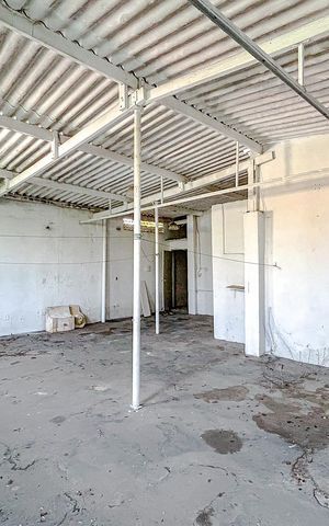Casa para alugar com 160m², 1 quarto e 1 vagaSalão
