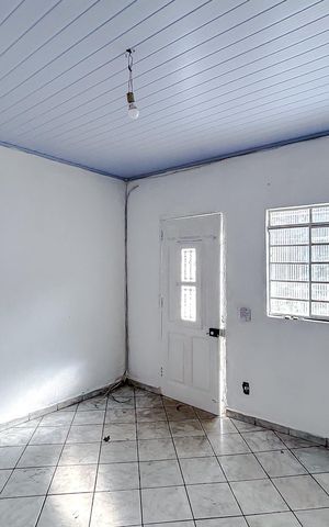 Casa para alugar com 160m², 1 quarto e 1 vagaSala