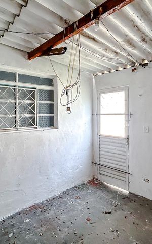 Casa para alugar com 160m², 1 quarto e 1 vagaSalão
