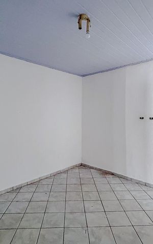 Casa para alugar com 160m², 1 quarto e 1 vagaQuarto