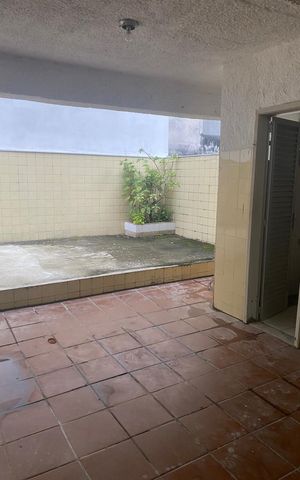 Casa à venda com 240m², 2 quartos e 2 vagas