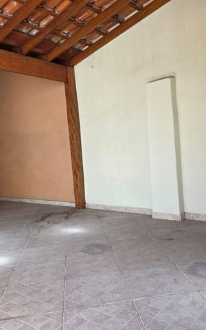 Casa à venda com 169m², 3 quartos e 1 vaga Casa à venda com 169m², 3 quartos e 1 vagaÁrea externa