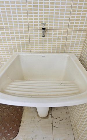 Casa de condomínio para alugar com 250m², 3 quartos e 4 vagas