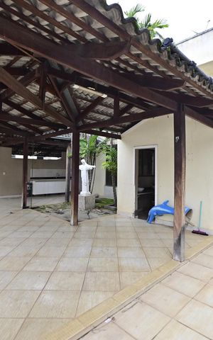 Casa de condomínio para alugar com 250m², 3 quartos e 4 vagas