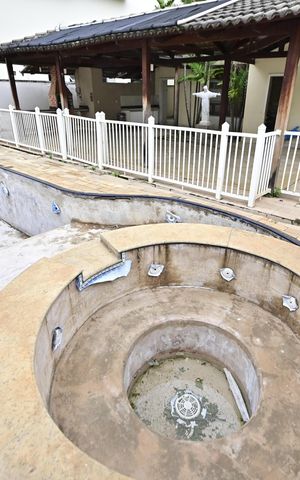 Casa de condomínio para alugar com 250m², 3 quartos e 4 vagas