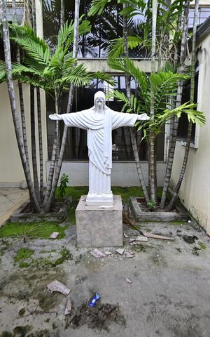 Casa de condomínio para alugar com 250m², 3 quartos e 4 vagas