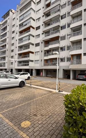 Apartamento para alugar com 80m², 2 quartos e 1 vagaFachada
