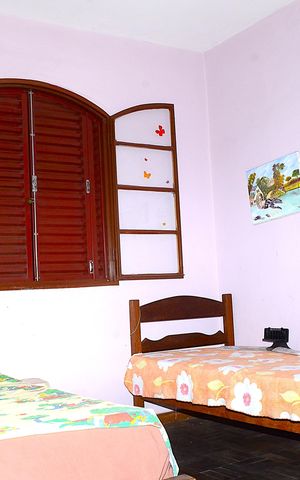 Casa à venda com 360m², 4 quartos e 3 vagasQuarto 2