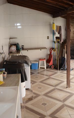 Casa à venda com 360m², 4 quartos e 3 vagasÁrea de Serviço