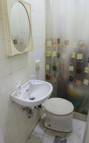 Casa à venda com 200m², 3 quartos e 2 vagasBanheiro de Serviço