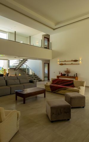 Casa de condomínio para alugar com 660m², 5 quartos e 10 vagas Casa de condomínio para alugar com 660m², 5 quartos e 10 vagasSala