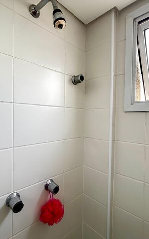 Apartamento para alugar com 65m², 2 quartos e 1 vaga Apartamento para alugar com 65m², 2 quartos e 1 vagaBanheiro da Suíte