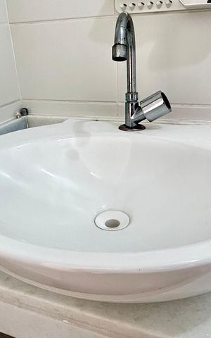 Apartamento para alugar com 65m², 2 quartos e 1 vaga Apartamento para alugar com 65m², 2 quartos e 1 vagaBanheiro 1