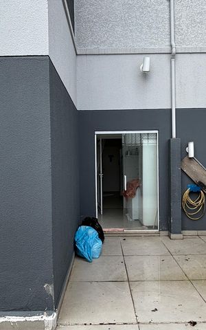 Apartamento à venda com 103m², 2 quartos e 1 vaga Apartamento à venda com 103m², 2 quartos e 1 vagaÁrea de Serviço - Varanda
