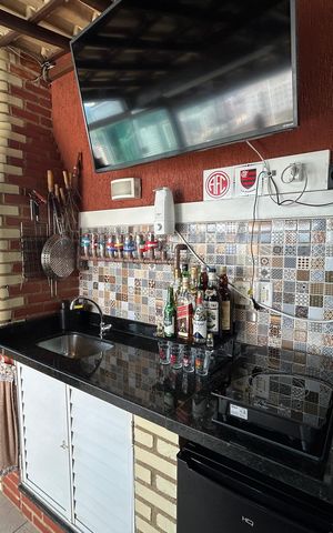 Apartamento à venda com 139m², 3 quartos e 2 vagasChurrasqueira