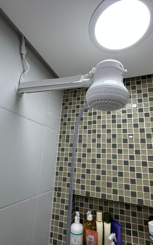 Apartamento à venda com 139m², 3 quartos e 2 vagasChuveiro