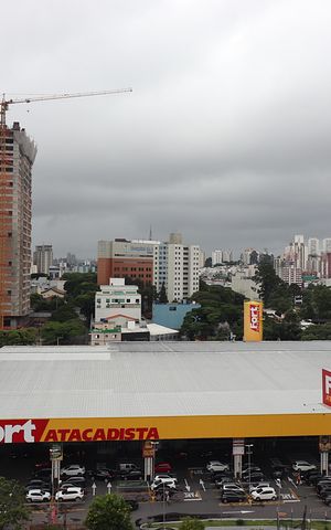 Apartamento à venda com 80m², 2 quartos e 2 vagasQuarto 2 Vista 