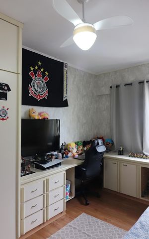 Apartamento à venda com 80m², 2 quartos e 2 vagasQuarto 2