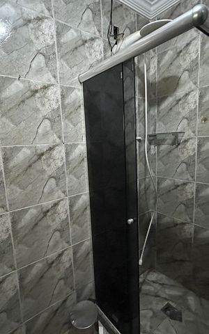 Casa à venda com 100m², 4 quartos e 1 vagaBanheiro 3