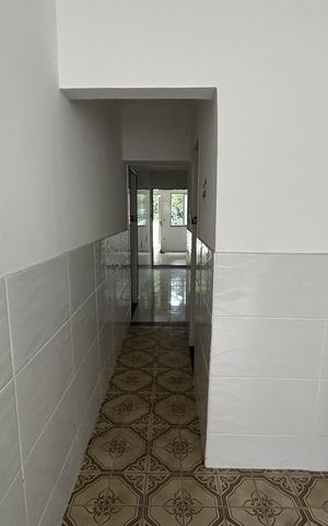 Casa à venda com 100m², 4 quartos e 1 vagaCorredor