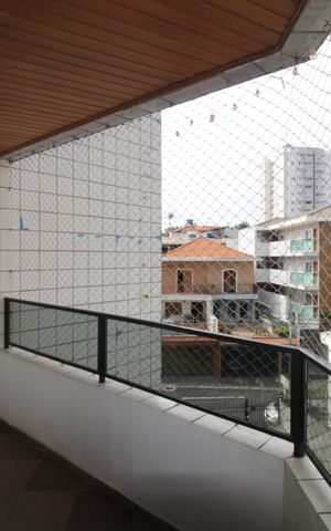 Apartamento à venda com 164m², 3 quartos e 4 vagasSala - Varanda
