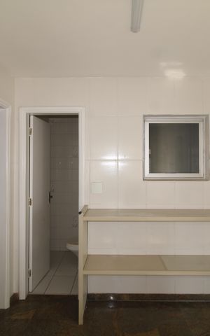 Apartamento à venda com 164m², 3 quartos e 4 vagasÁrea de Serviço