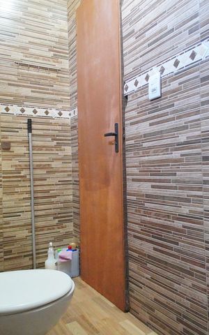 Casa à venda com 137m², 3 quartos e 2 vagasBanheiro