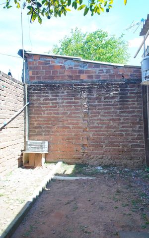 Casa à venda com 137m², 3 quartos e 2 vagasQuintal