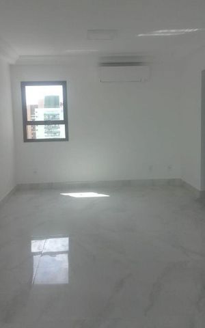 Apartamento à venda com 166m², 3 quartos e 3 vagas