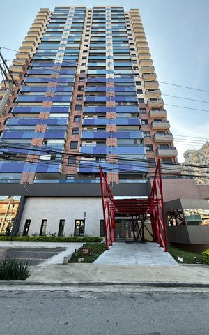 Apartamento para alugar com 70m², 2 quartos e 1 vagaFachada