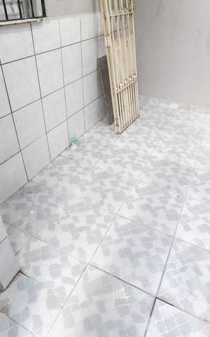 Casa à venda com 108m², 2 quartos e 1 vaga Casa à venda com 108m², 2 quartos e 1 vagaÁrea de Serviço