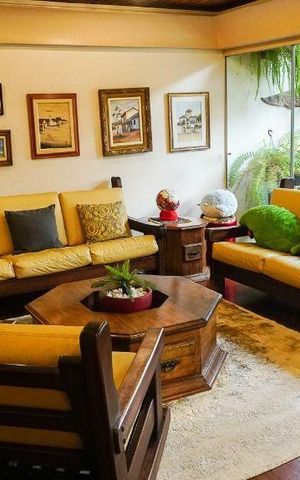 Apartamento à venda com 240m², 4 quartos e 2 vagas
