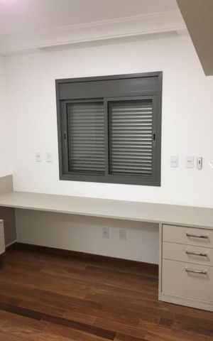 Apartamento à venda com 150m², 3 quartos e 3 vagas
