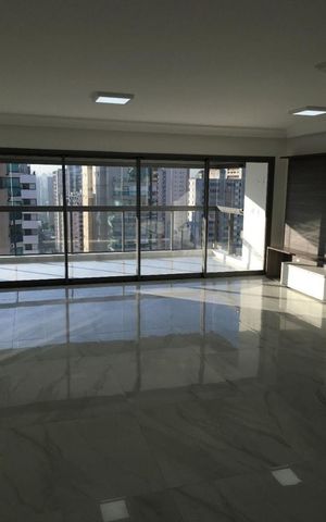 Apartamento à venda com 150m², 3 quartos e 3 vagas