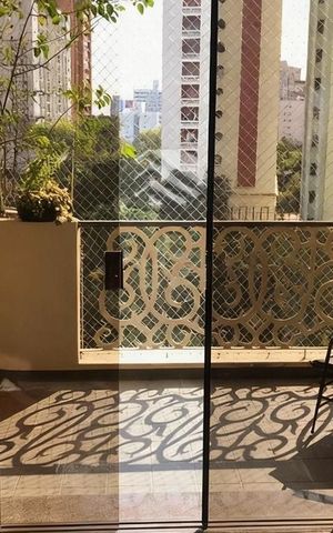 Apartamento à venda com 340m², 4 quartos e 4 vagas