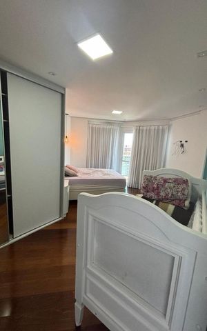 Apartamento à venda com 191m², 4 quartos e 6 vagas