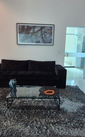 Apartamento à venda com 191m², 4 quartos e 6 vagas